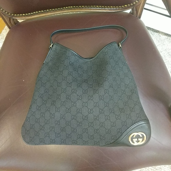 Gucci Bag - Picture 1 of 3
